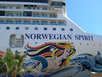 Круизен кораб Norwegian Spirit на Norwegian Cruise Line