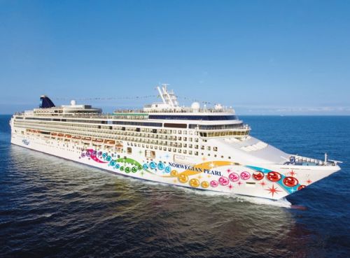 Круизен кораб Norwegian Pearl  на Norwegian Cruise Line