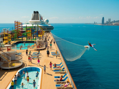 Круизен кораб MSC World Asia на MSC
