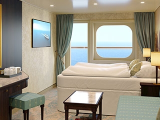 Описание на каюта Каюти с балкон - клас Premium на круизен кораб Costa VENEZIA – обзавеждане, площ