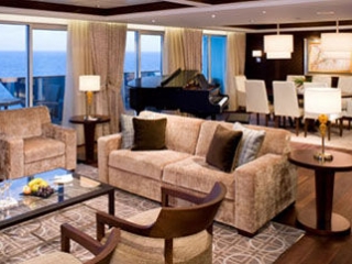 Описание на каюта Penthouse Suite - Супер-луксозен апартамент – категория PS на круизен кораб Celebrity Reflection – обзавеждане, площ
