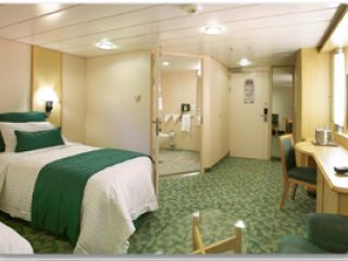 Описание на каюта Accessible Outside Stateroom – категория AY на круизен кораб MARINER of the Seas – обзавеждане, площ, разположение