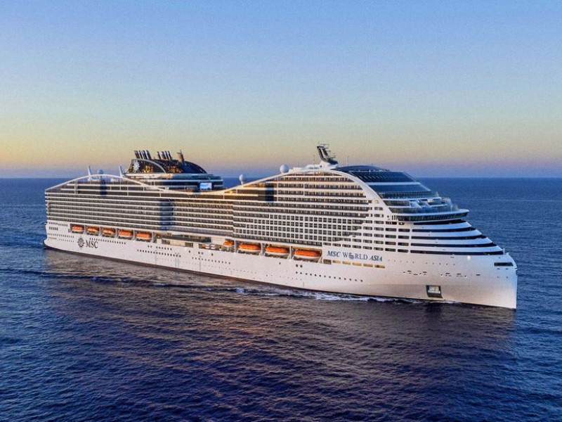 Круизен кораб MSC World Asia на MSC