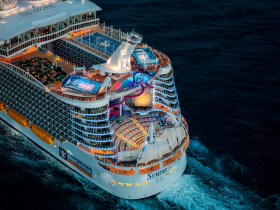 Круизен кораб SYMPHONY of the Seas на Royal Caribbean