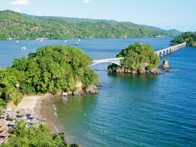 Описание и снимки на пристанище Аройо Барил (Самана), Доминиканска република от круизен маршрут